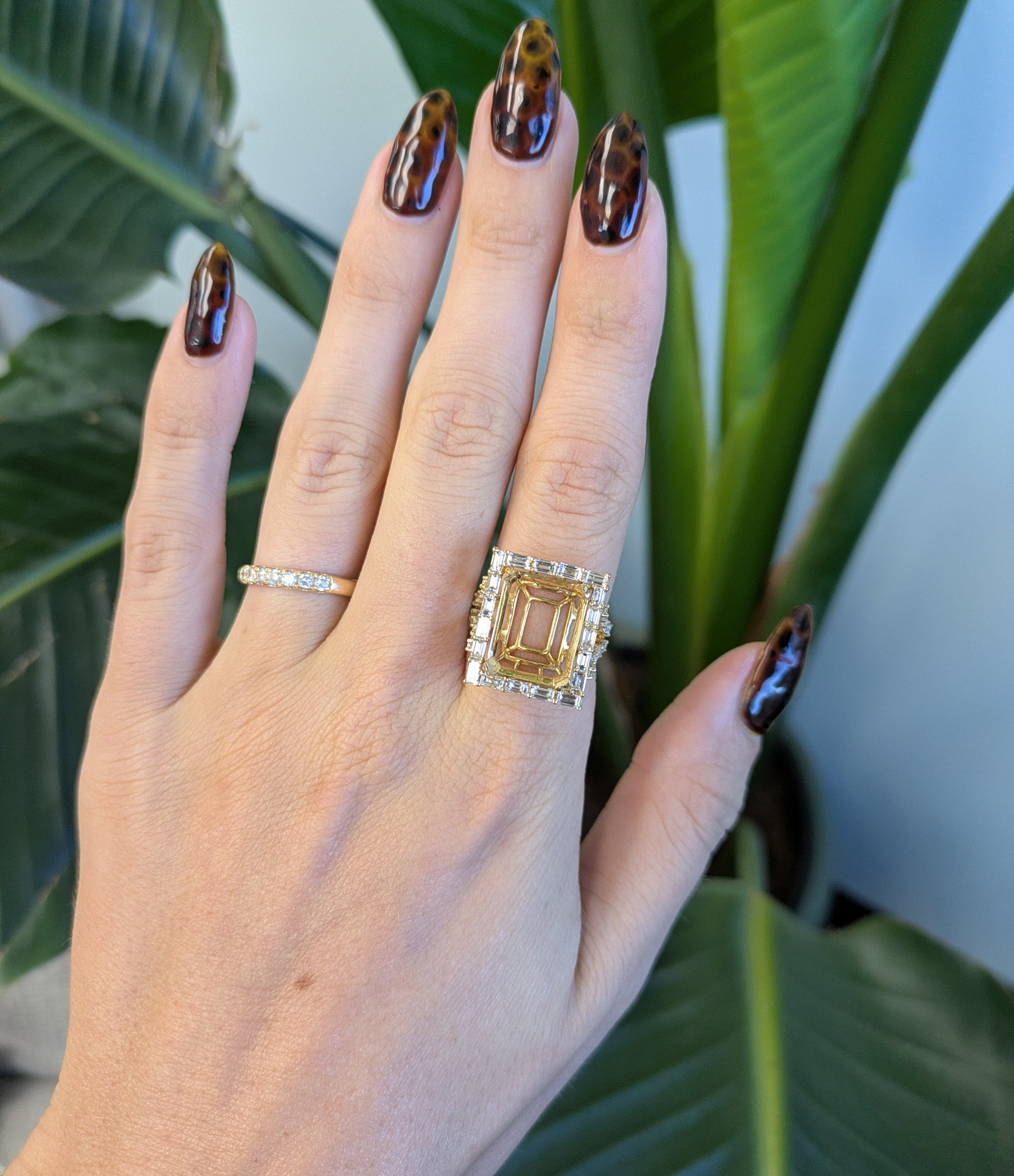 14K yellow gold diamond semi-mount ring