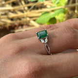 1.5ct Emerald Ring w Earth Mined Diamonds in Solid 14K White Gold | EM 8x6mm