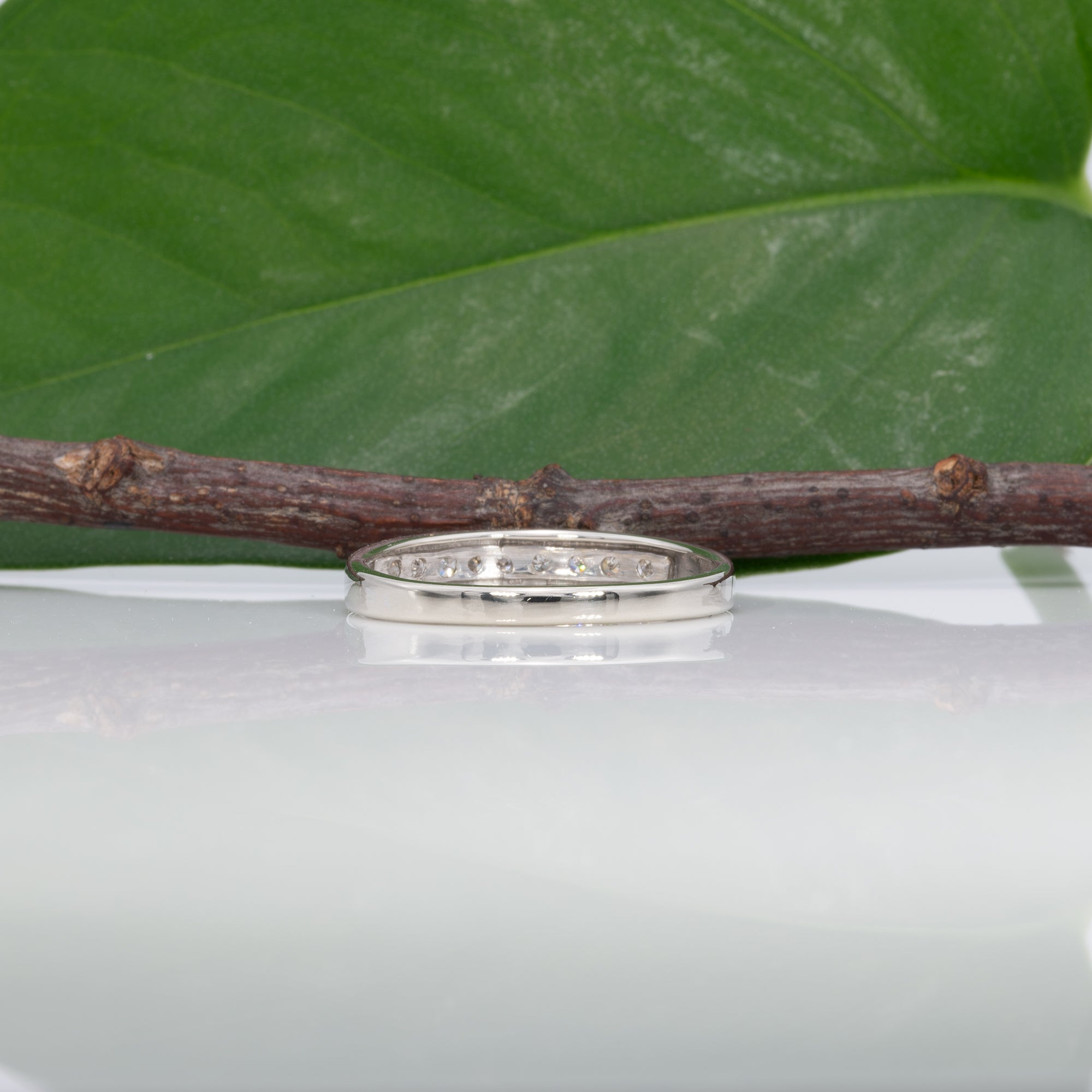 10K white gold diamond estate band