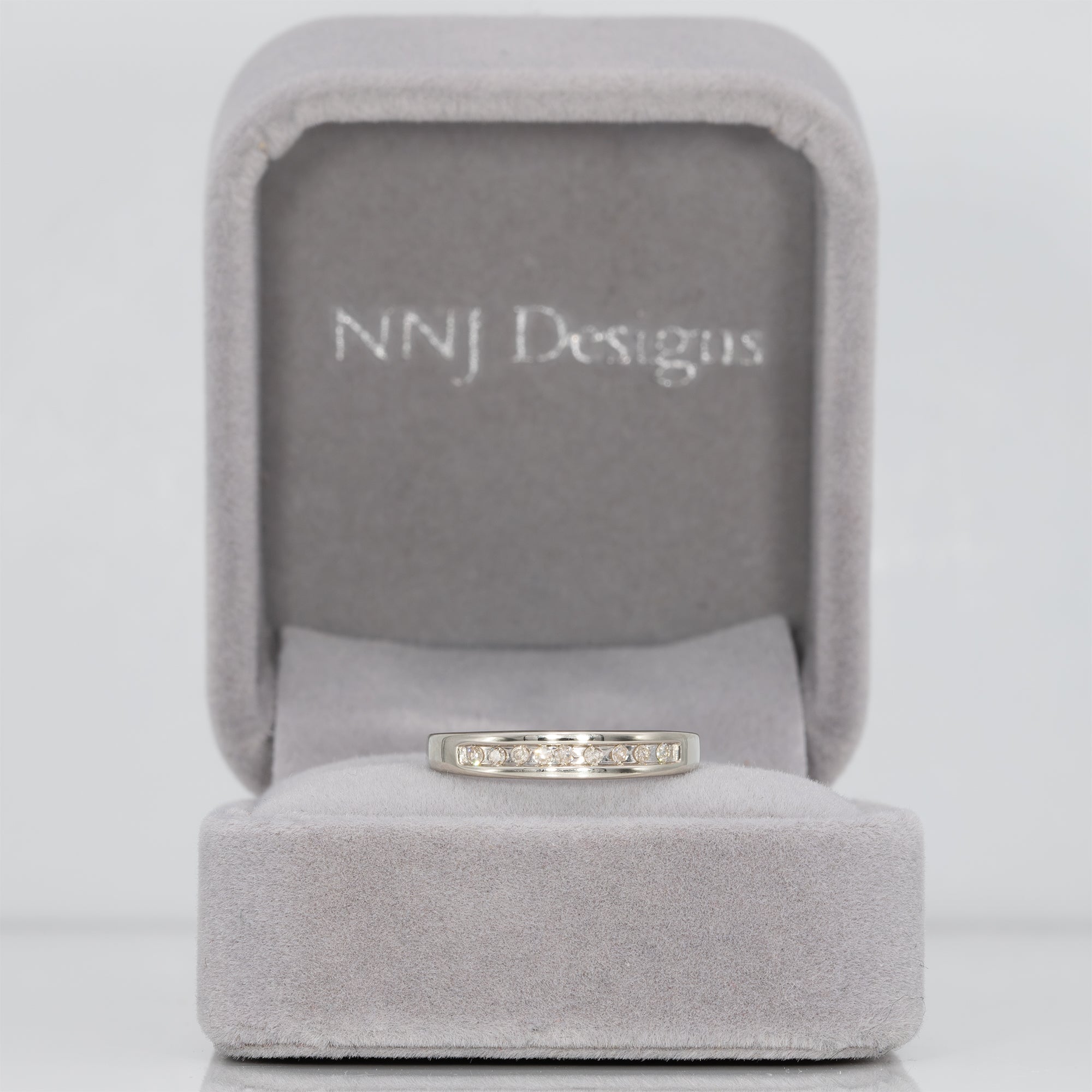 10K white gold diamond estate band