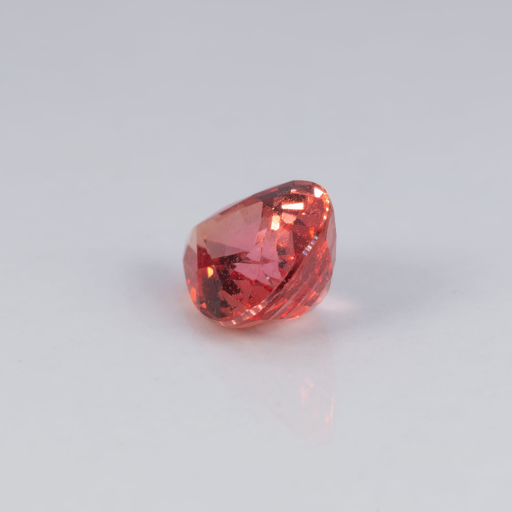 0.75 carat natural padparadscha sapphire pear 7x5mm loose gemstone – view 4