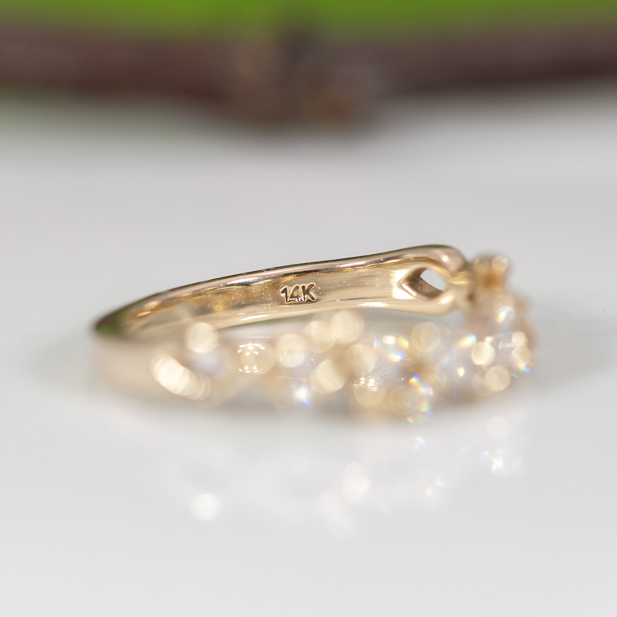14K yellow gold diamond band