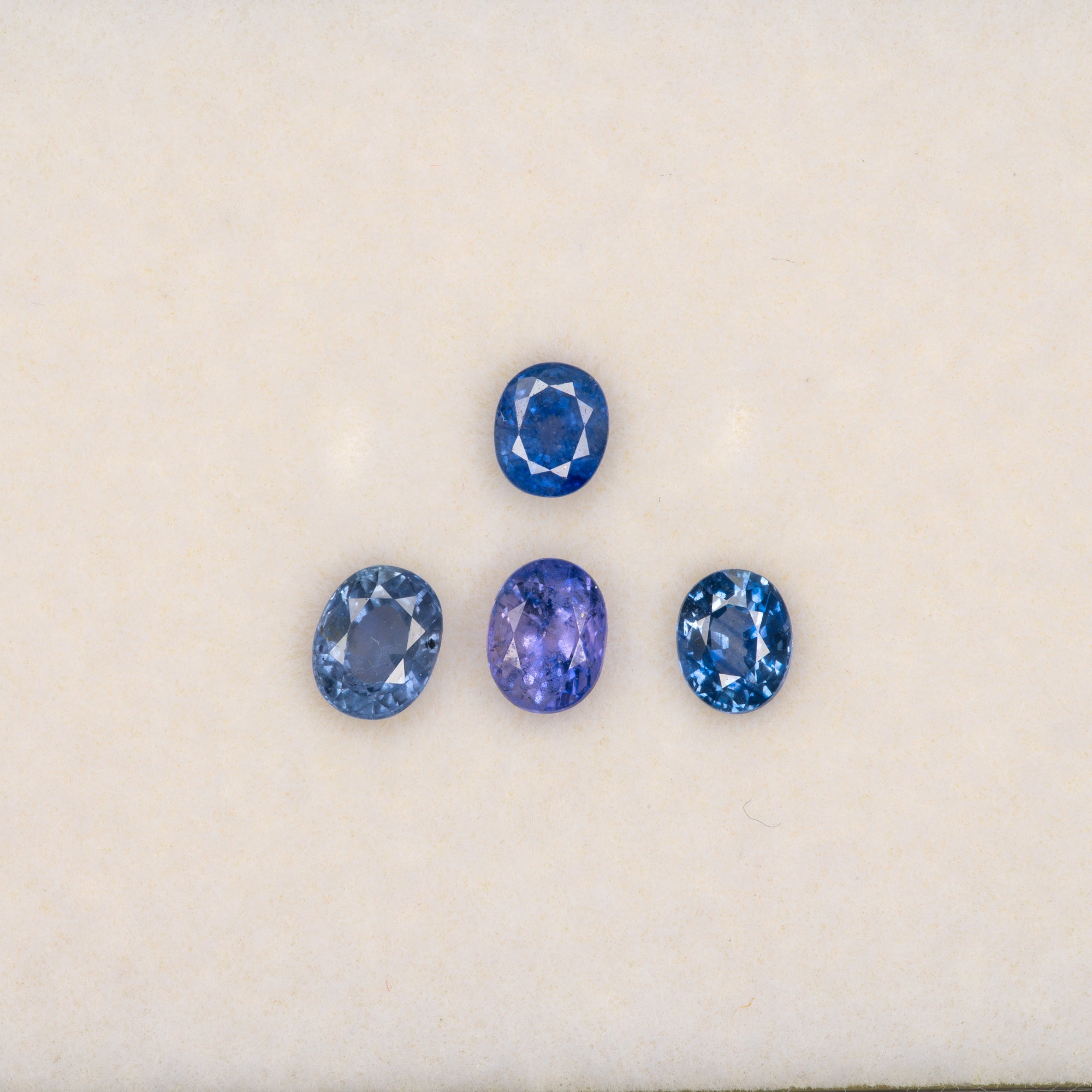 0.38 carat natural cornflower blue sapphire oval 4.5x3.5mm loose gemstone – view 2