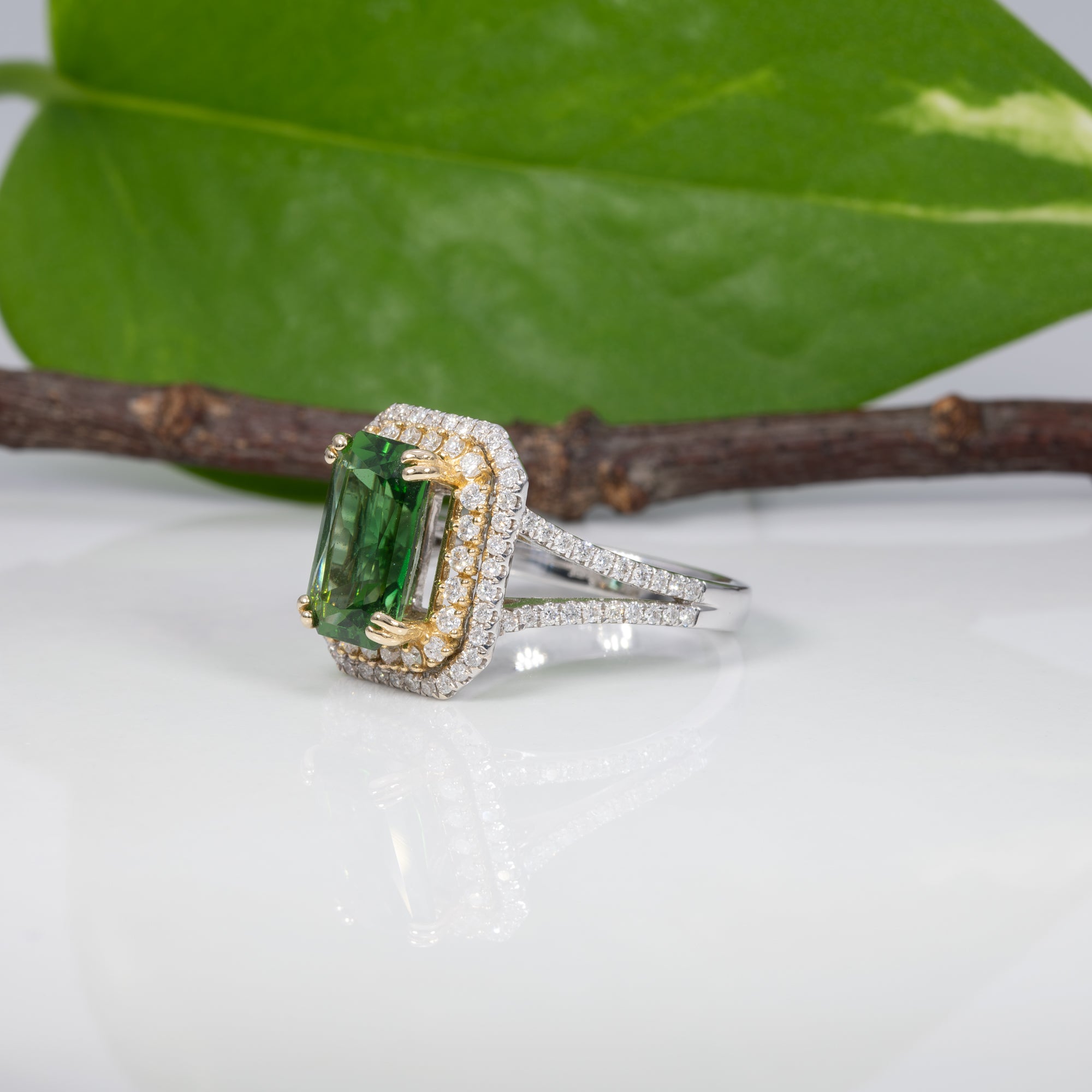 14K white & yellow gold chrome tourmaline ring