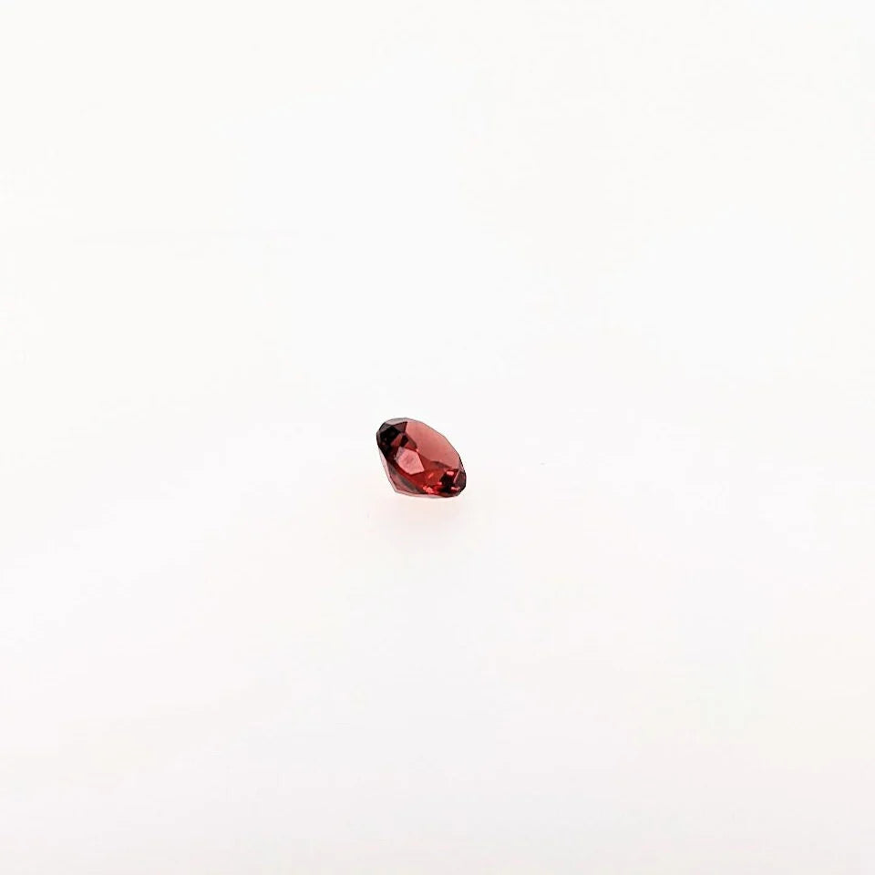 Round Brilliant Cut Red Garnet Loose Gemstone