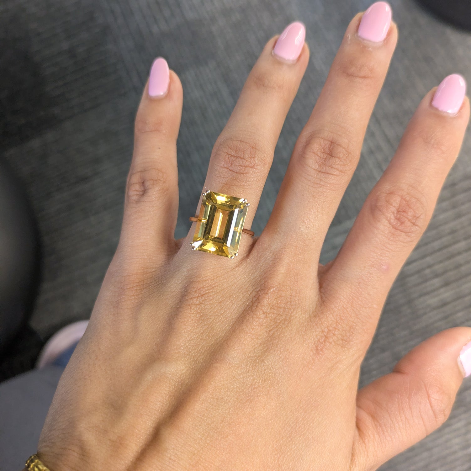 14K yellow gold citrine ring
