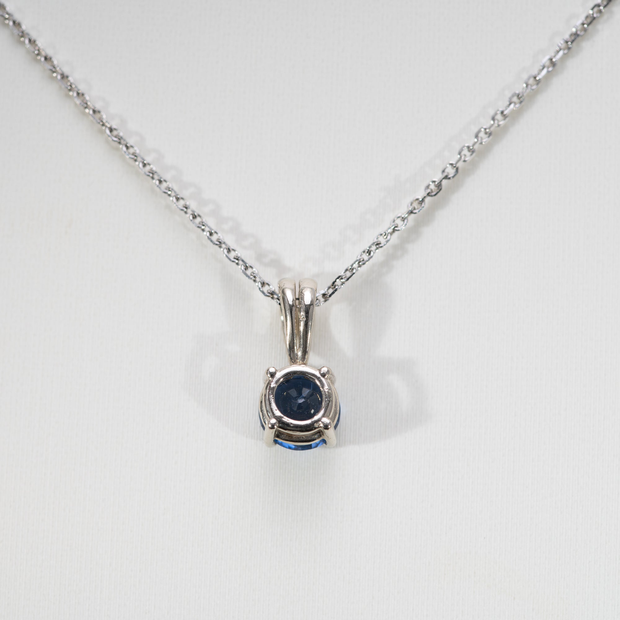 14K White Gold Kyanite Pendant