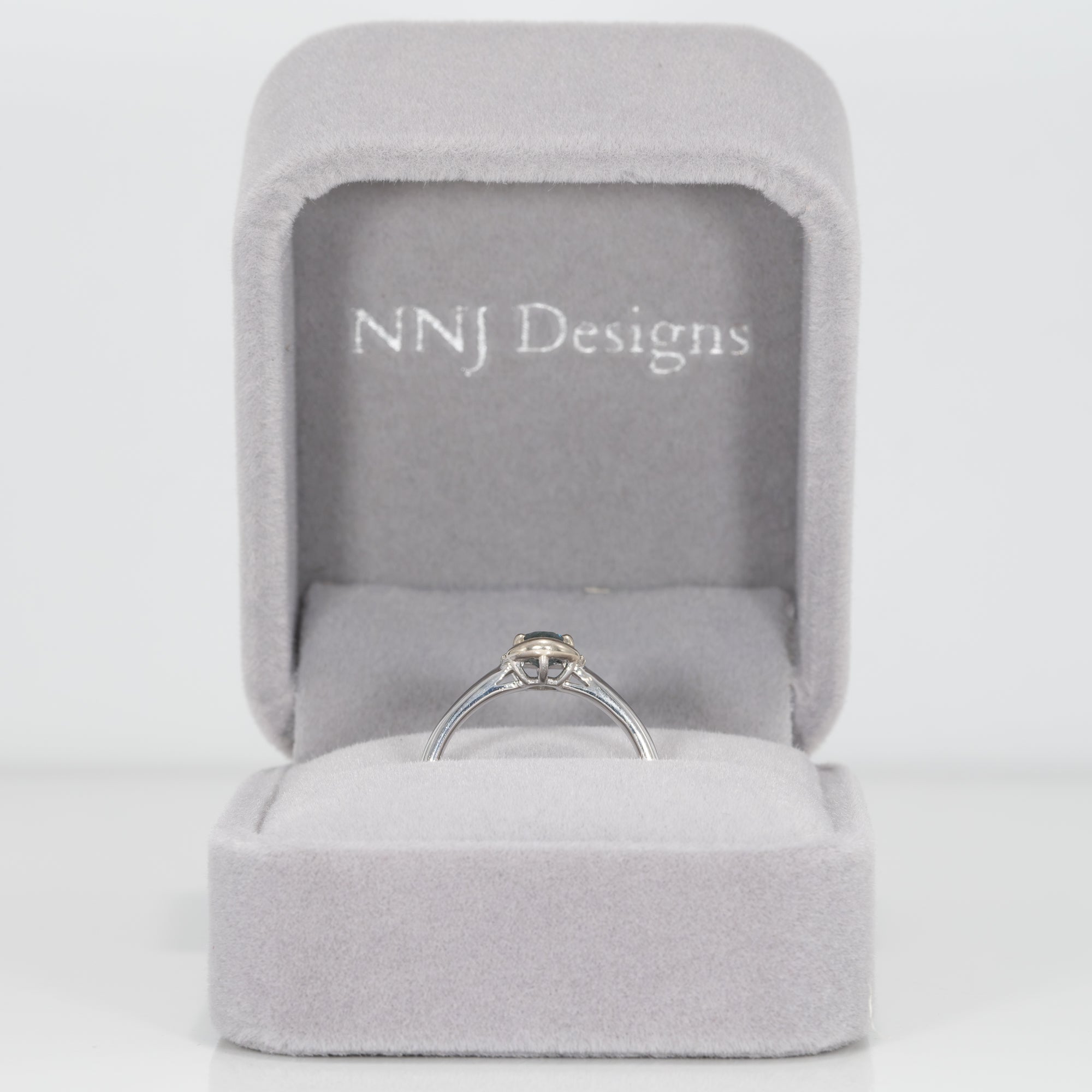 14K white gold montana sapphire ring
