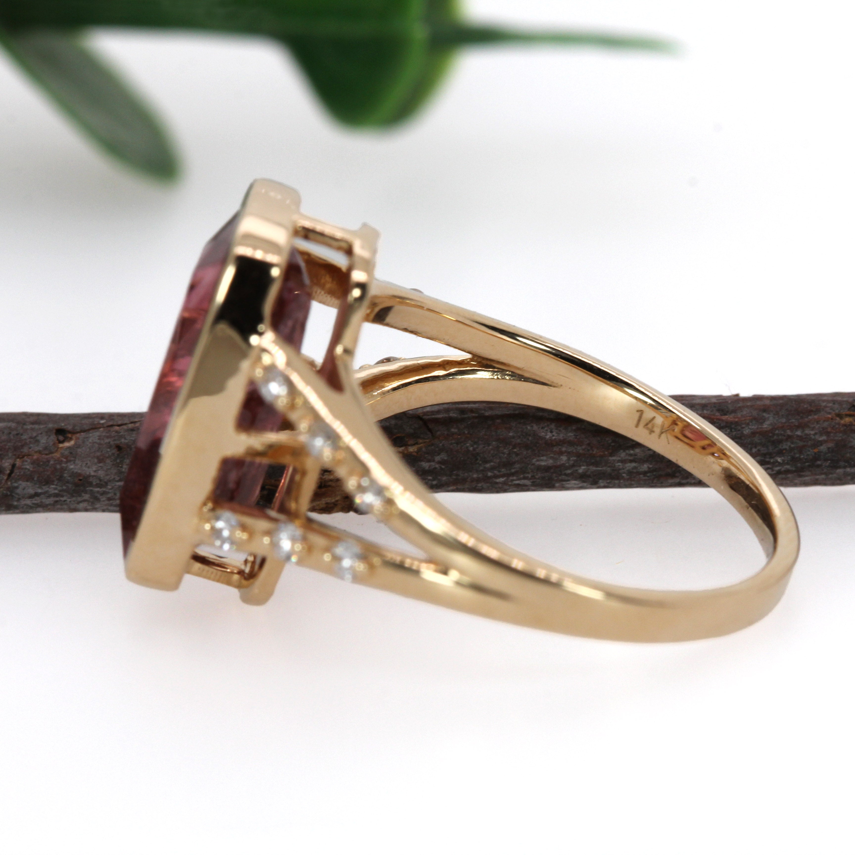 Netra 14K Yellow Gold 4.49cts Tourmaline Diamond Ring | Cushion Cut 14X8mm