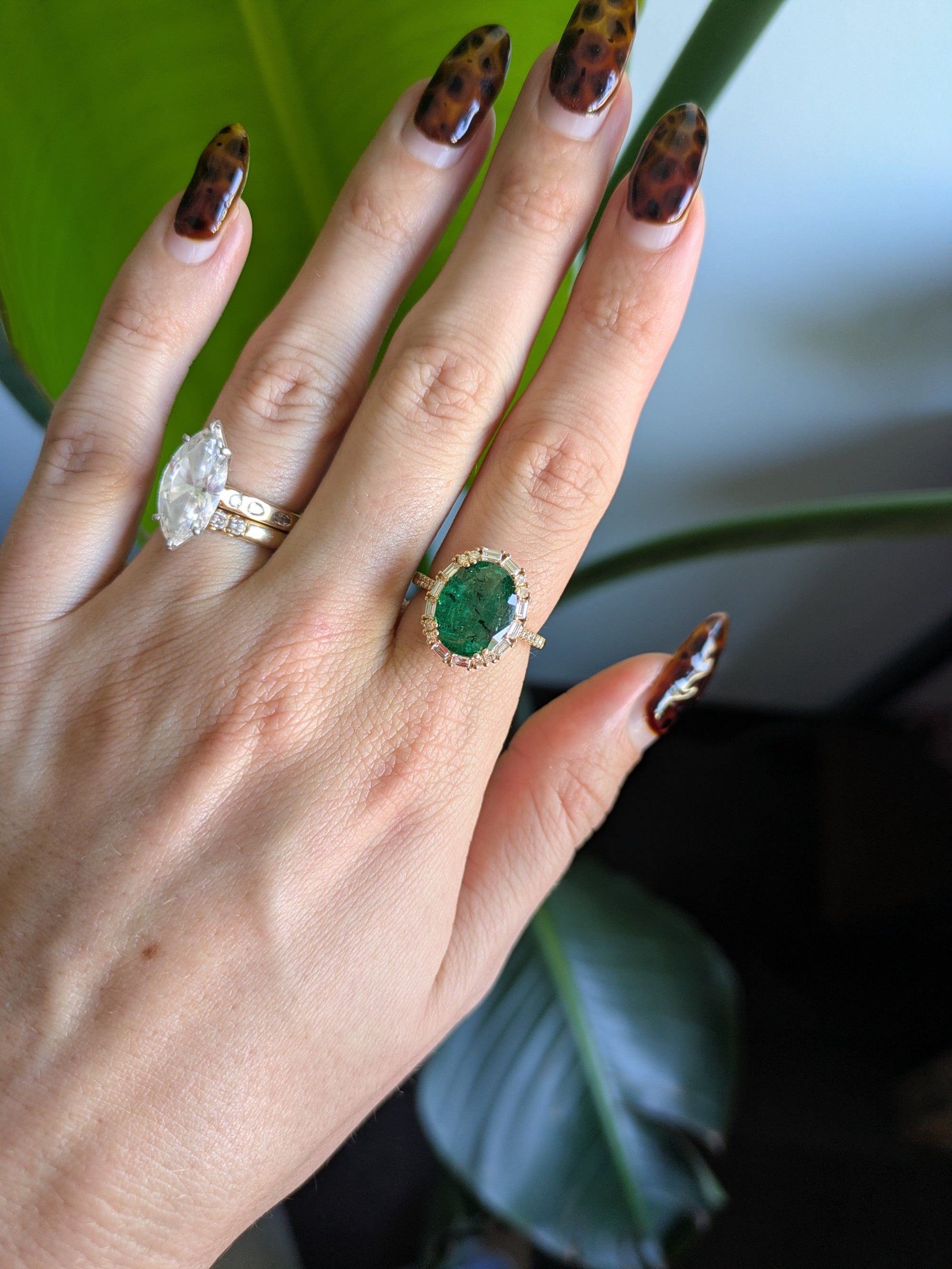 14K yellow gold emerald ring