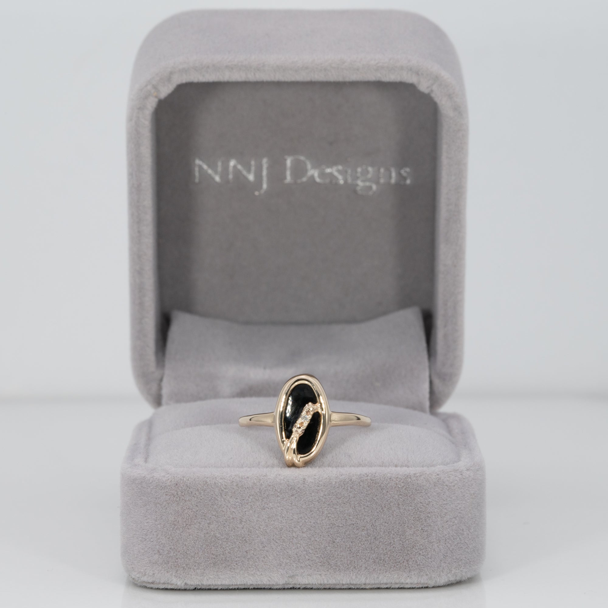 10K yellow gold black onyx ring