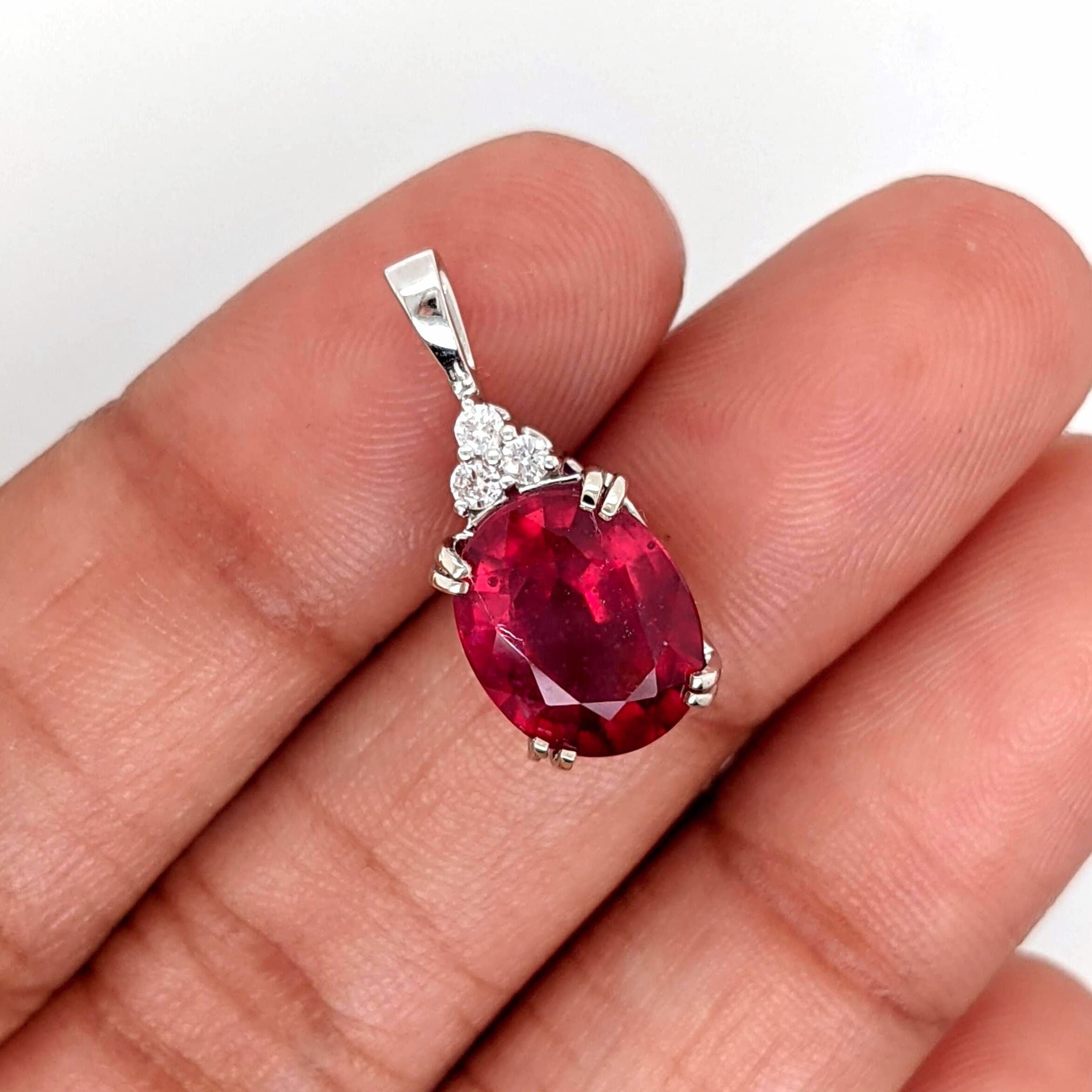 Pendants-Classy AAA Red Madagascar Ruby Pendant in Solid 14K Gold w Three Earth Mined Accent Diamonds | Oval 10x8mm | Slide Pendant | Ruby Necklace - NNJGemstones