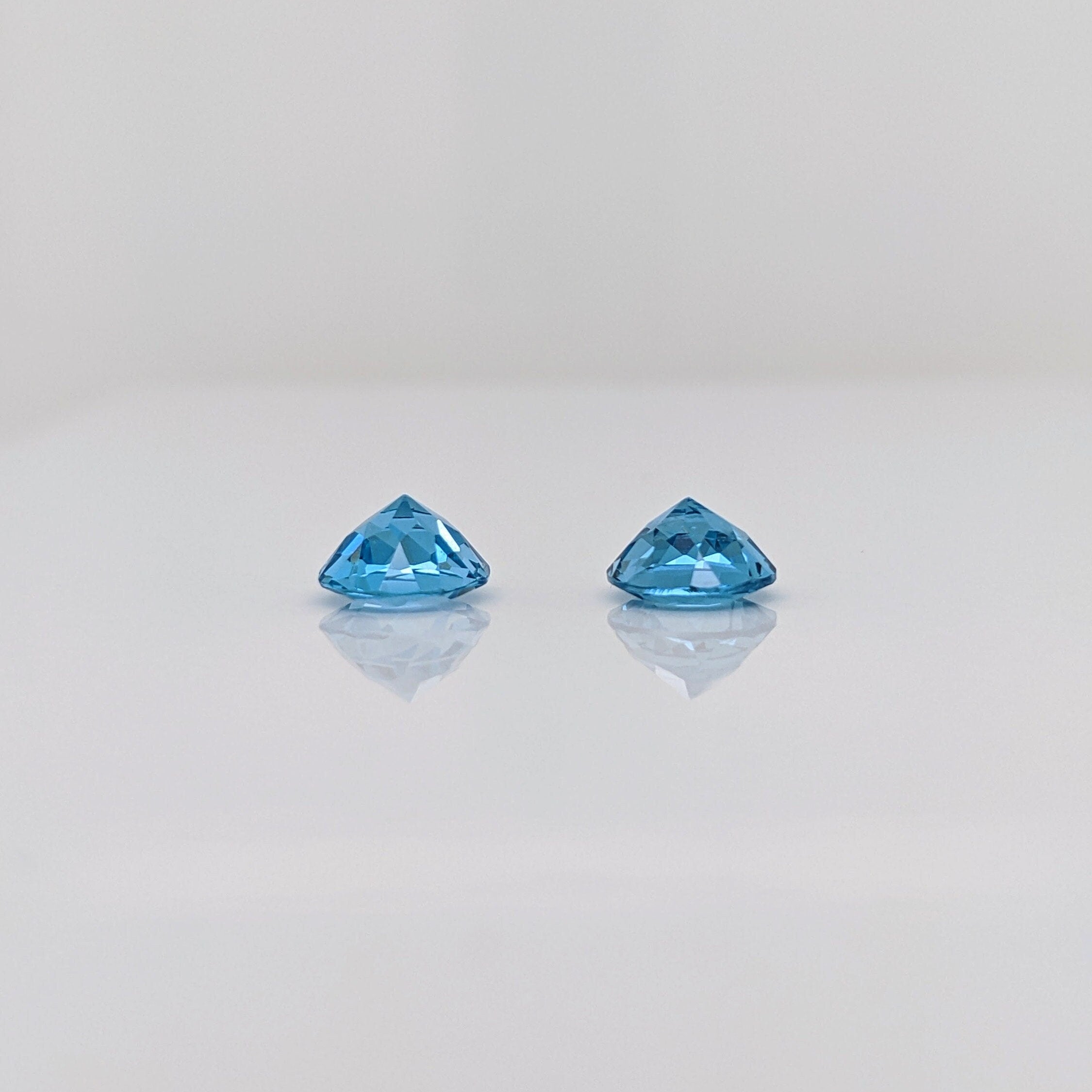 Gemstones-Loose Swiss Blue Topaz Natural Gemstones | Round | 5mm 6mm 7mm 8mm 9mm 10mm 11mm | December Birthstone | Jewelry Center Stone | Certified - NNJGemstones