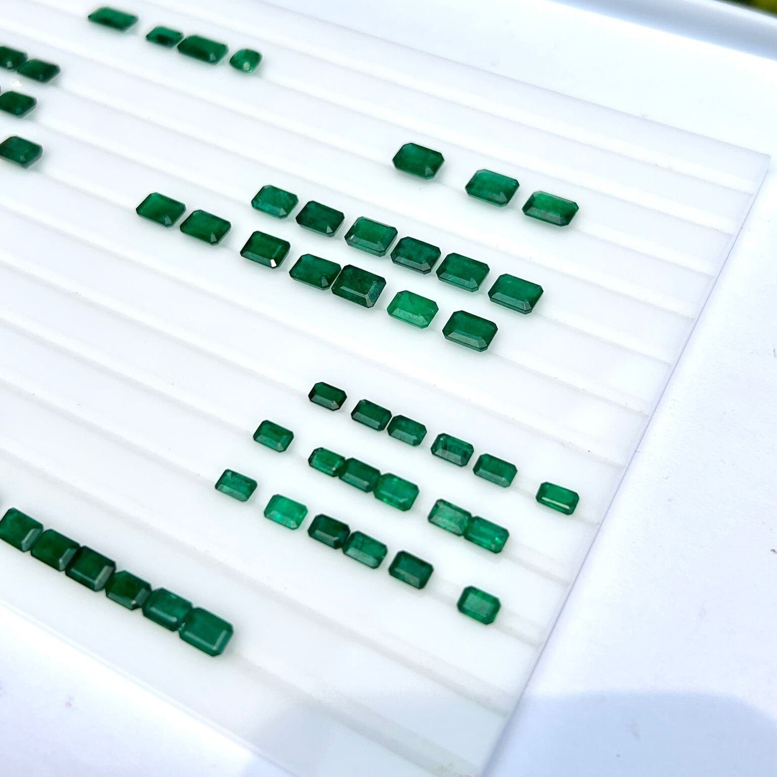 Gemstones-Zambian Emerald Loose Gemstones | Emerald Cut 6x4mm | May Birthstone | Natural Earth Mined | Green Center Stone | Semi Mount | Half Carat - NNJGemstones