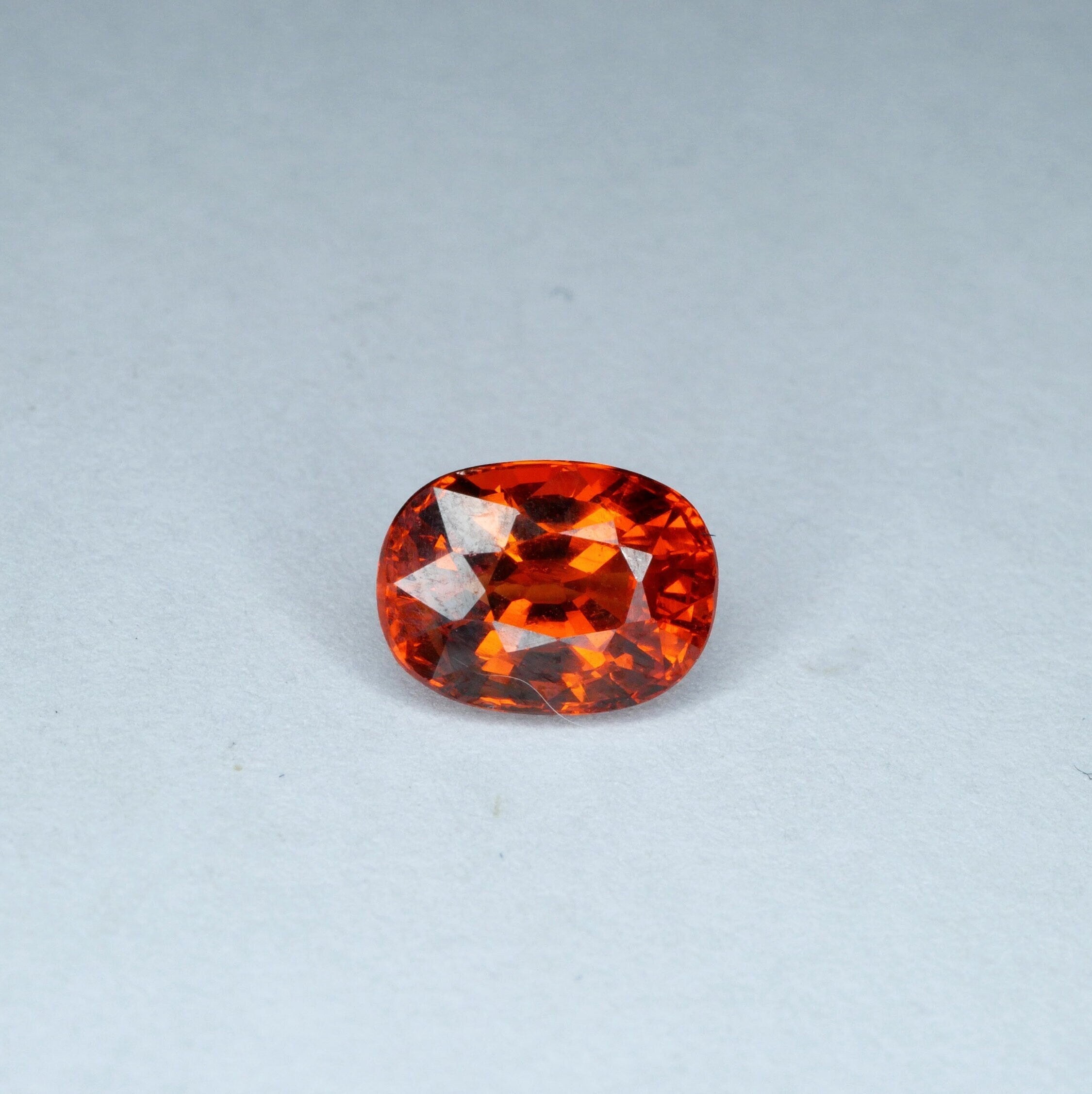 Gemstones-Vivid Orange Spessartine Garnet | Oval 8x6x5mm| January Birthstone | 2 Carats | Untreated | Orange Jewelry Center Stone - NNJGemstones