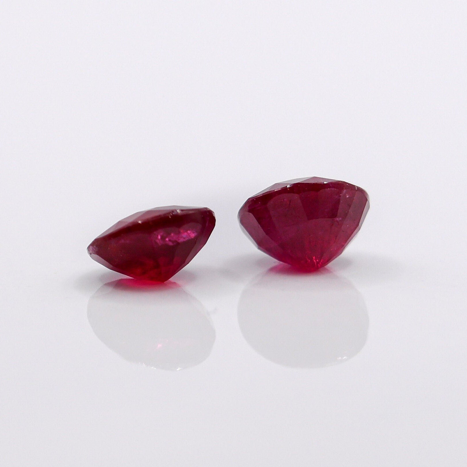 Gemstones-Natural Red Ruby Loose Gemstones || Round 5mm || Pigeon Blood Red || Jewelry Setting || Fissure Filled || Certified || - NNJGemstones