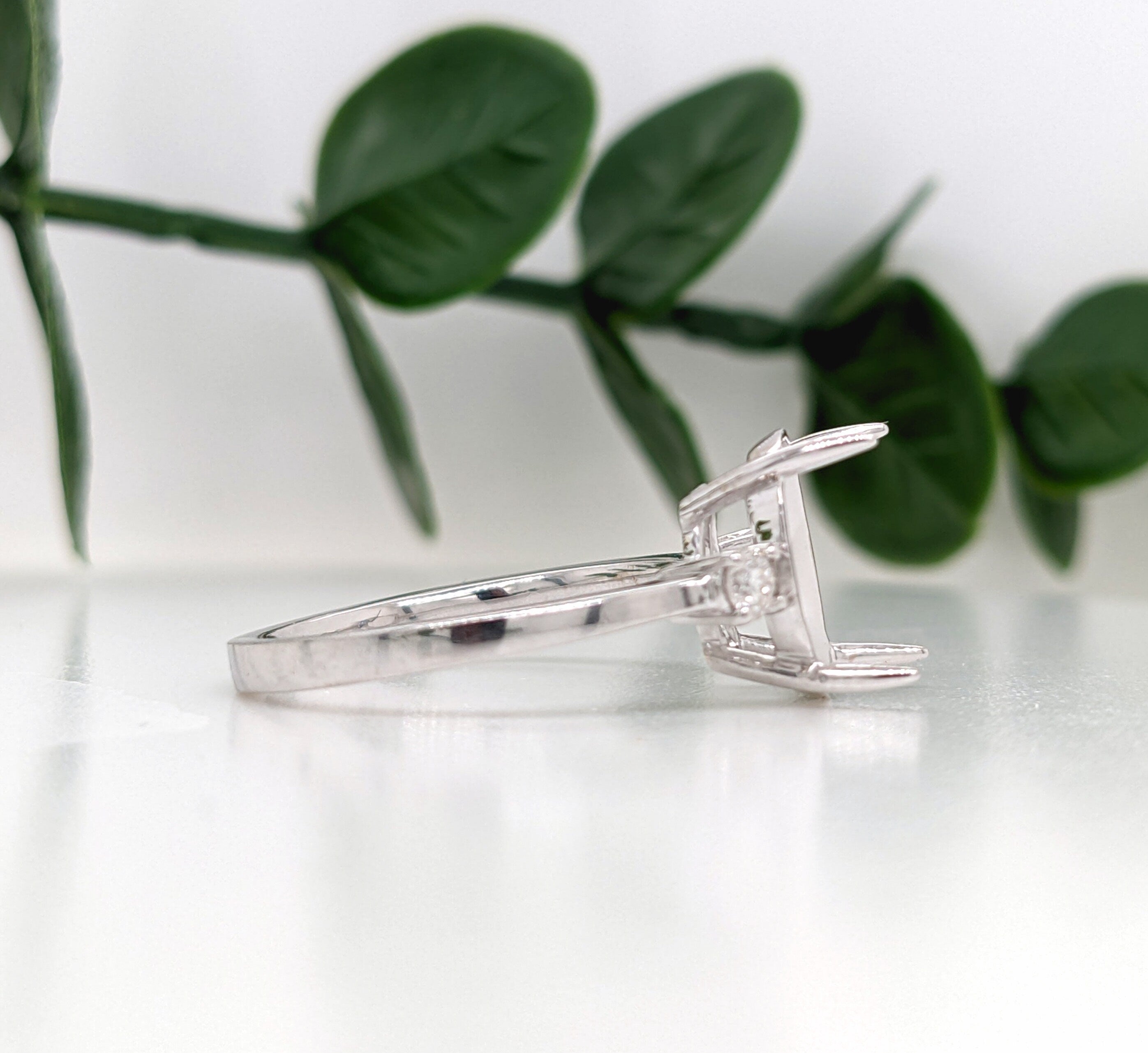 Minimalist Ring Semi Mount w Natural Diamond Accents in 14K Solid Gold | Oval Shape | Elegant | Daily Wear | 3 Stone Ring | Customizable