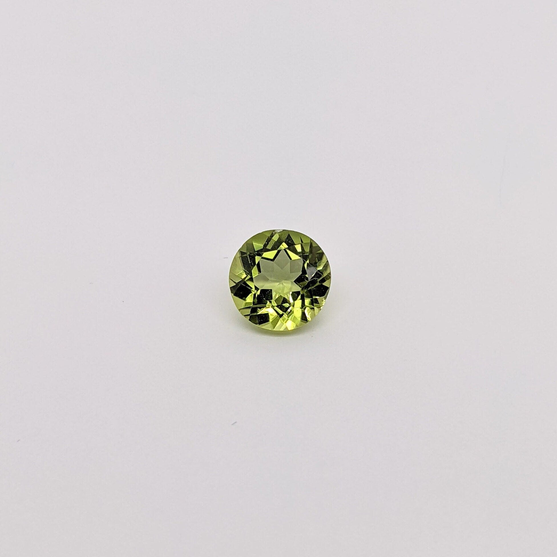 Natural Arizonian Peridot | Round Shape | 7mm 9mm | Gemstone | August Birthstone |Jewelry Center Stone | Certified