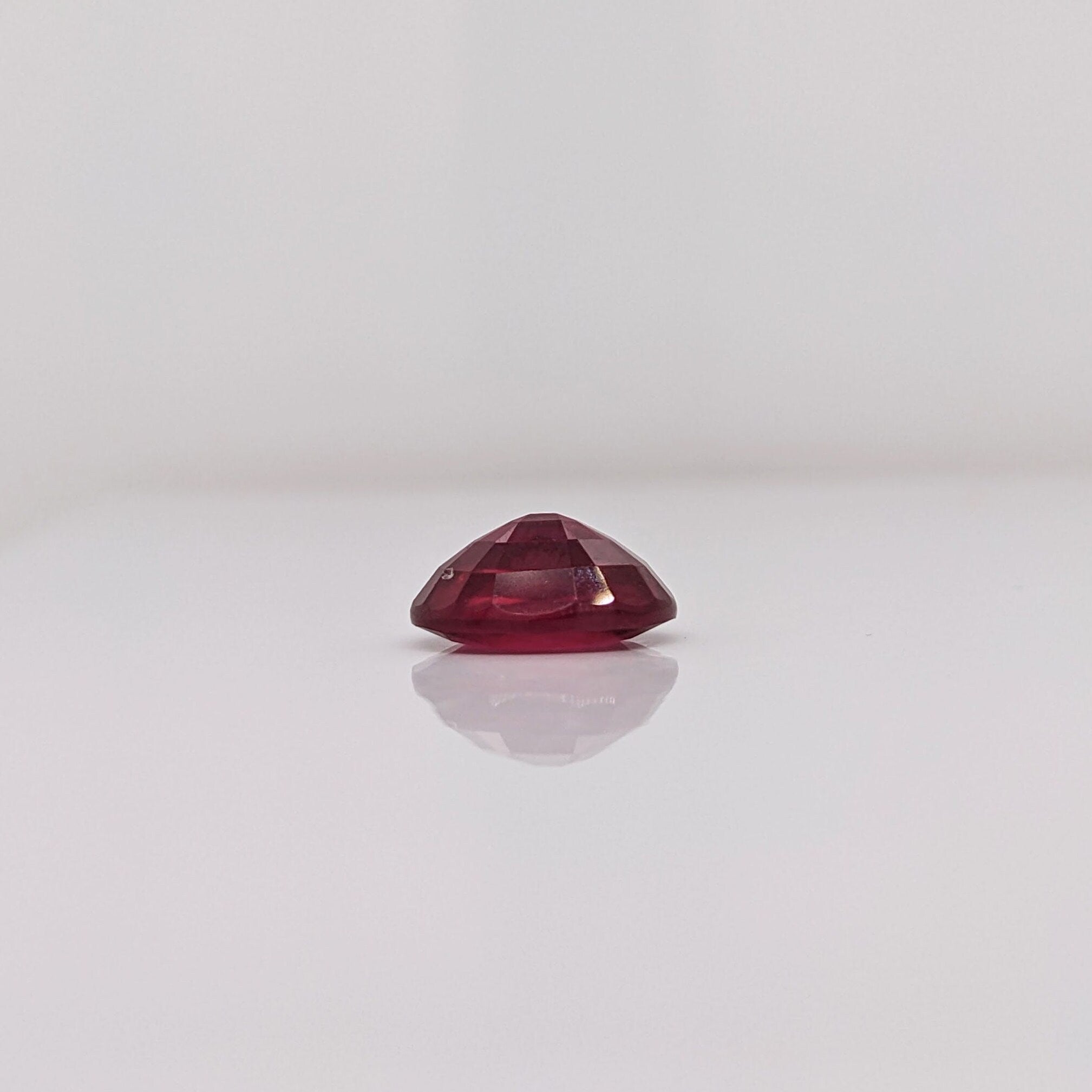 Pigeon Blood Red Madagascar Ruby Loose Gemstones | Oval | 6x4mm 7x5mm 8x6mm 9x7mm 10x8mm 11x9mm | July Birthstone | Stone Setting |Certified