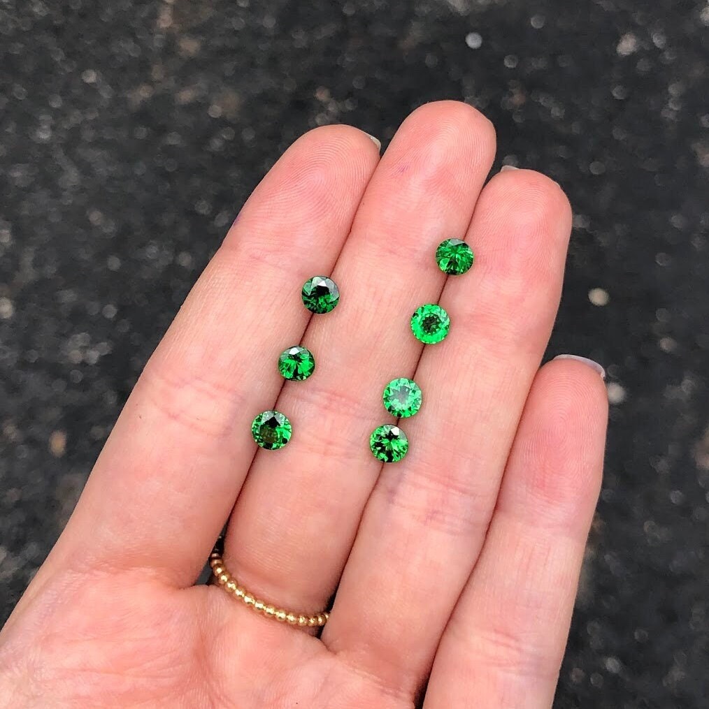 Natural and Untreated Green Tsavorite Garnet Loose Gemstones | Round 4mm 5mm | January Birthstone | Jewelry Center Stone | Pair | Semi Mount