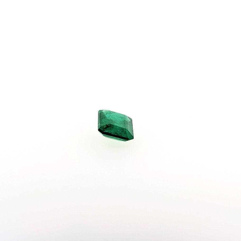 AAA Quality Zambian Emerald Loose Gemstone | Emerald Cut 9x7mm | May Birthstone | Natural Earth Mined | Green Center Stone | One Carat