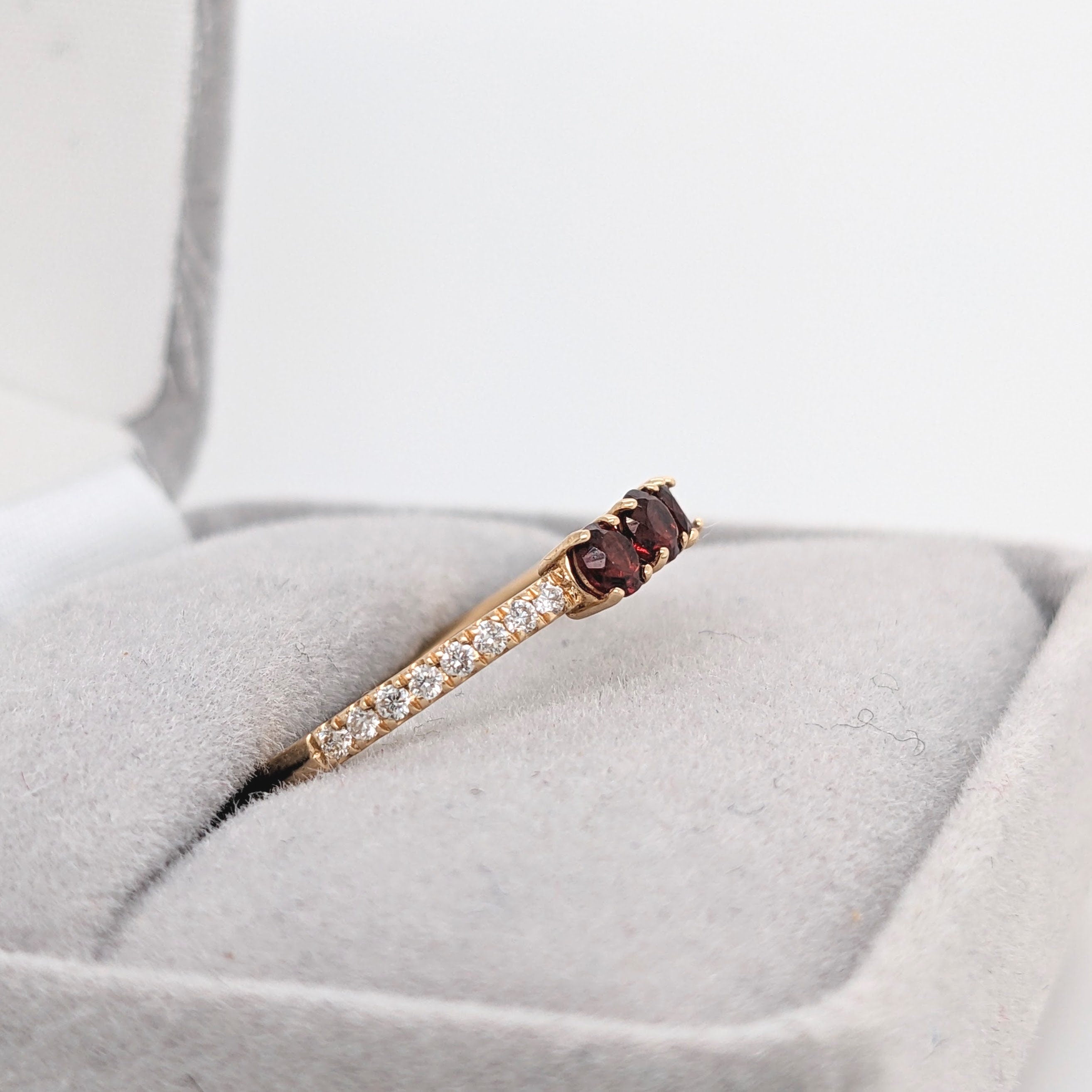 3 Stone Garnet Ring w Natural Accent Diamonds in Solid 14k Yellow Gold | Pave Shank | Round Cut 3mm | Classic Design | January Birthstone
