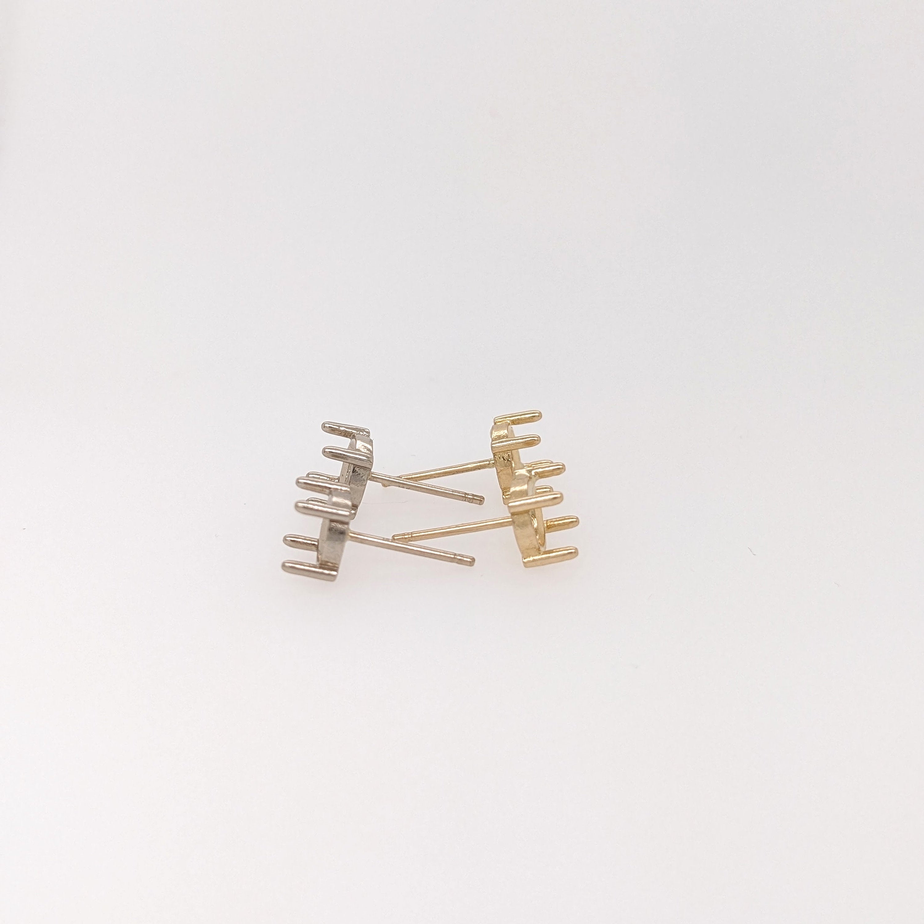 Round Cabochon Earring Settings for Studs in Solid 14k Gold Mounting| 6x4 7x5 8x6 9x7 | Screw backs Push Backs| Solitaire Findings| 4 Prongs