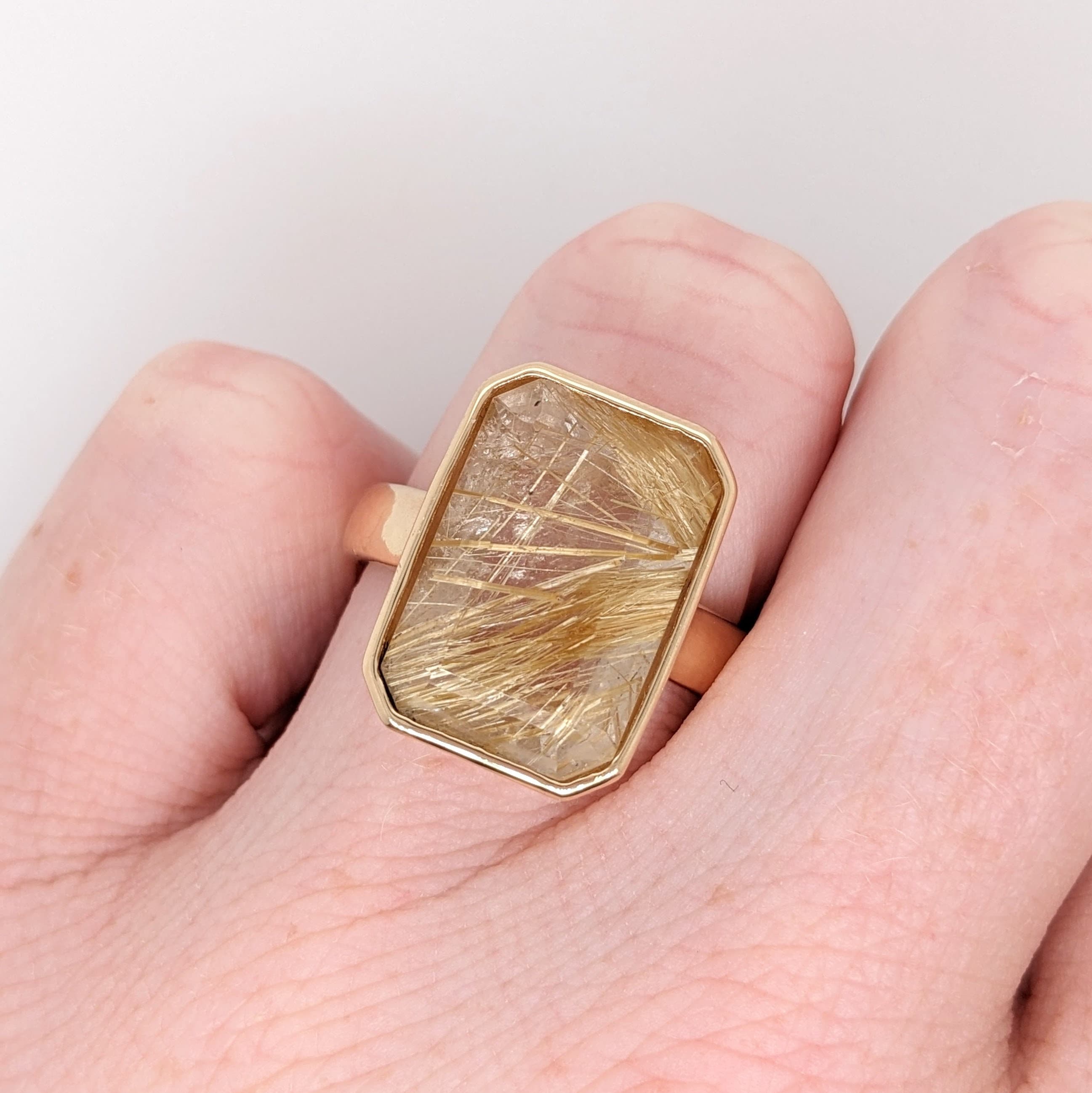 Classic Golden Rutile Quartz Ring in 18K Yellow Gold | Emerald 17x11mm | Solitaire Ring | April Birthstone | Custom