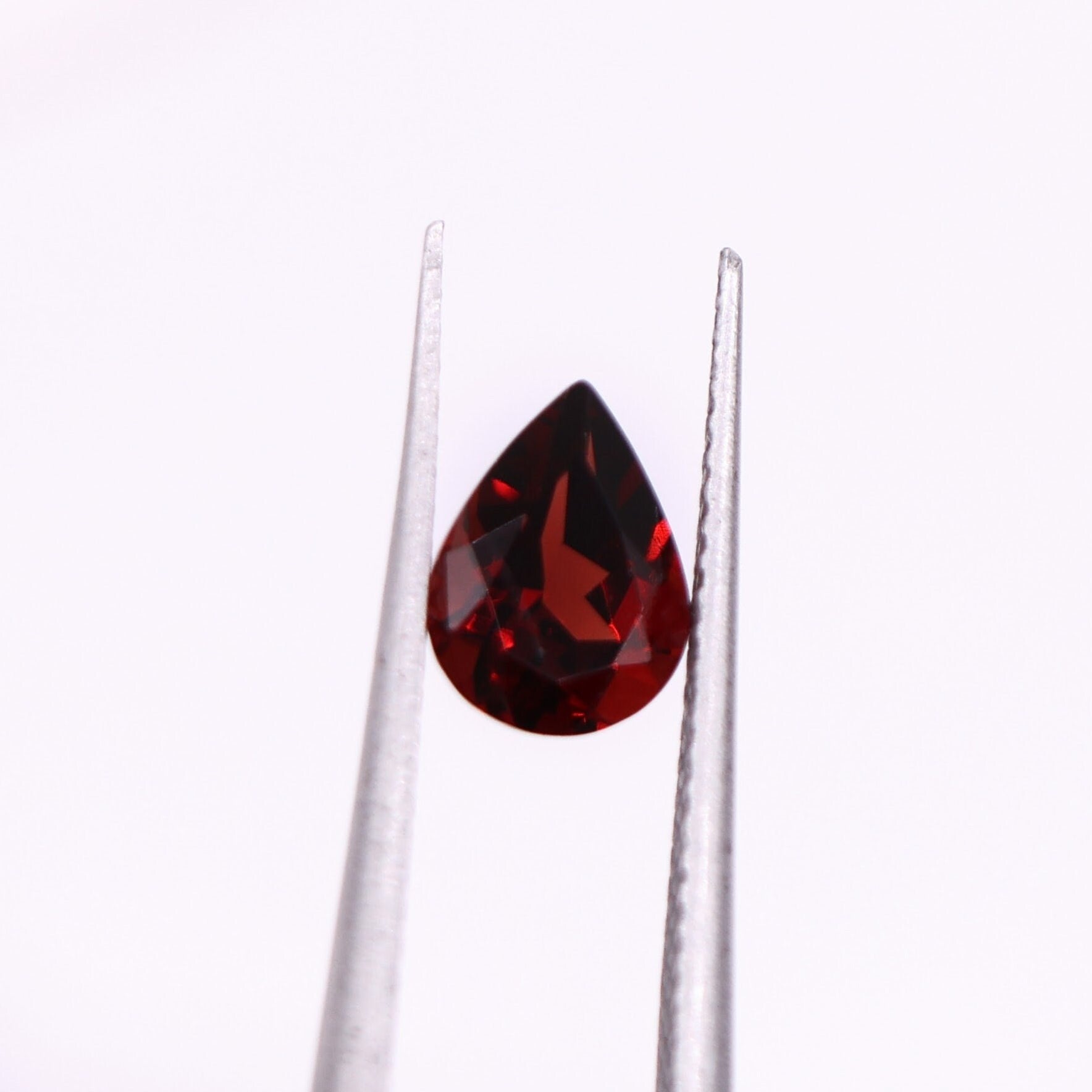 Gemstones-Natural and Untreated Red Garnet Loose Gemstones | Pear 6x4mm 7x5mm 8x6mm | January Birthstone | Customizable | Single or Pair | - NNJGemstones